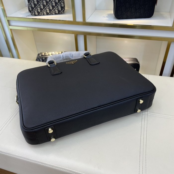 202201SS新作 Prada プラダ メンズ ハンドバックスーパーコピー