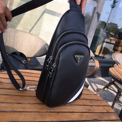 202201SS新作 Prada プラダ メンズ ショルダーバックスーパーコピー
