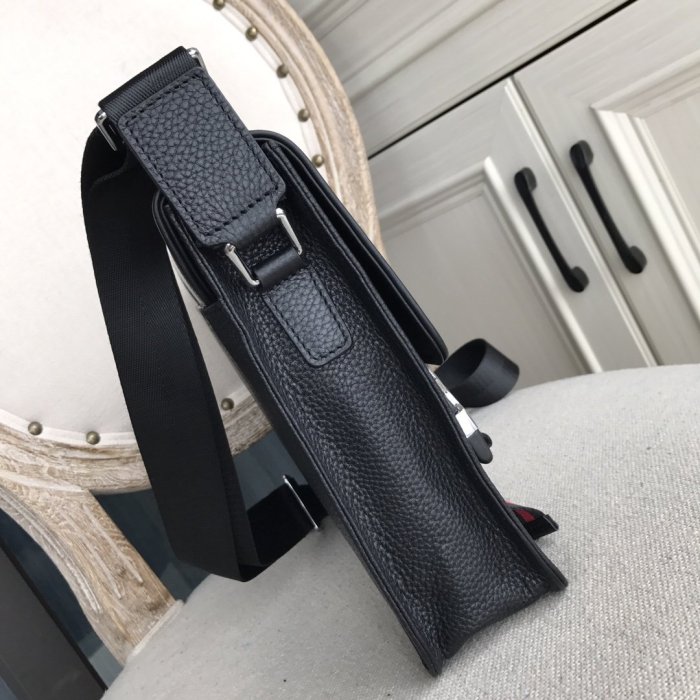 202201SS新作 Prada プラダ メンズ ショルダーバックスーパーコピー