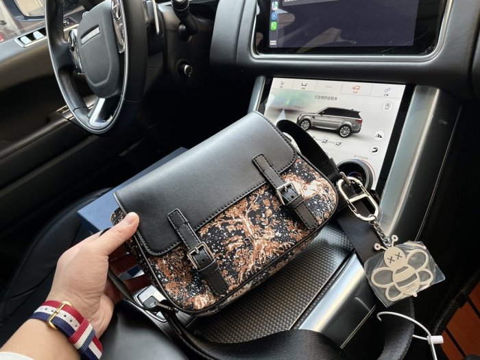 202201SS新作 Dior ディオール メンズ ショルダーバックスーパーコピー