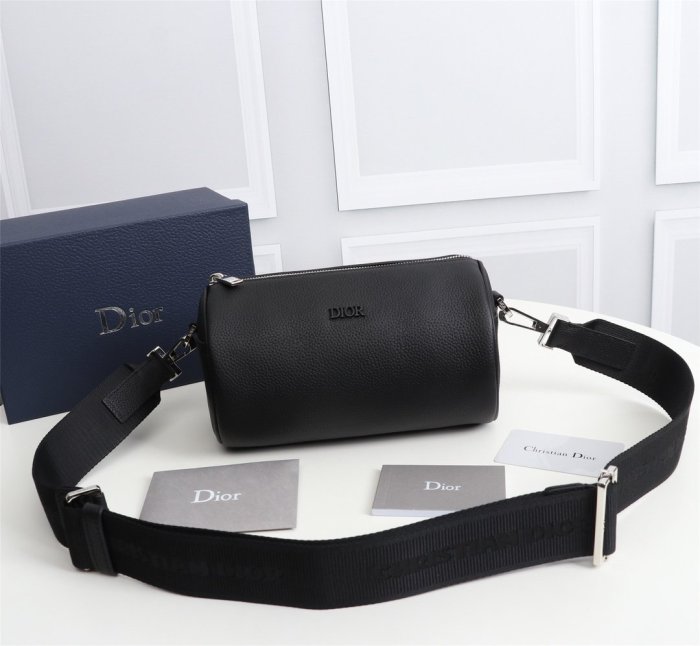 202201SS新作 Dior ディオール メンズ ショルダーバックスーパーコピー