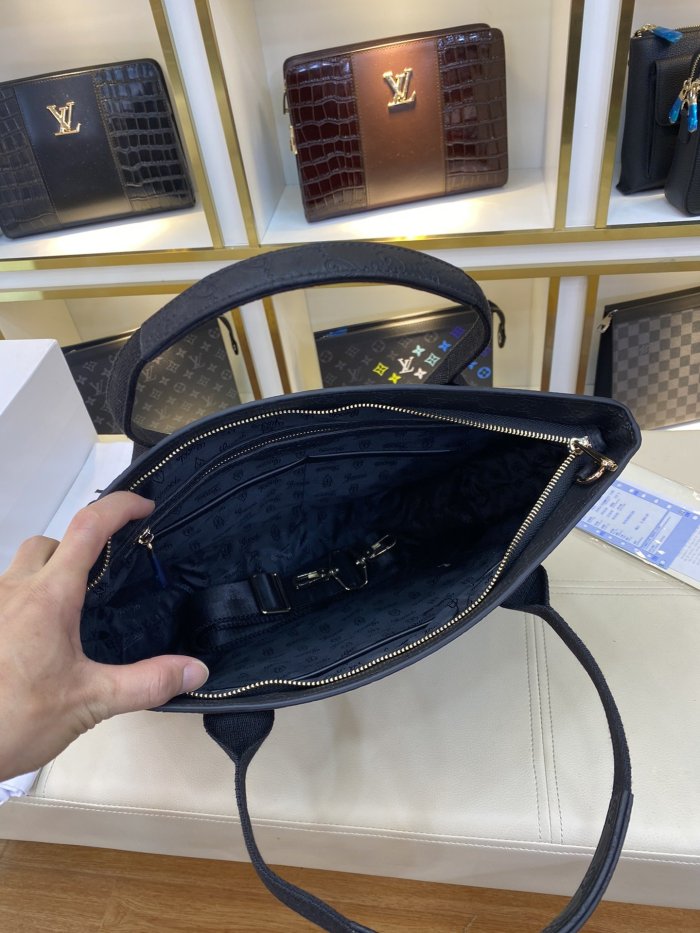 202201SS新作Gucci グッチ メンズ ハンドバックスーパーコピー