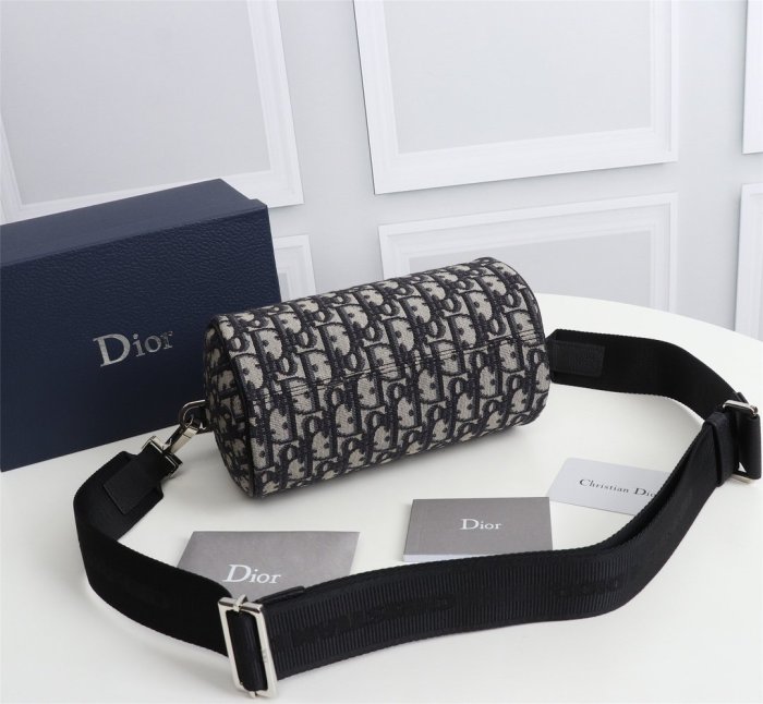202201SS新作 Dior ディオール メンズ ショルダーバックスーパーコピー