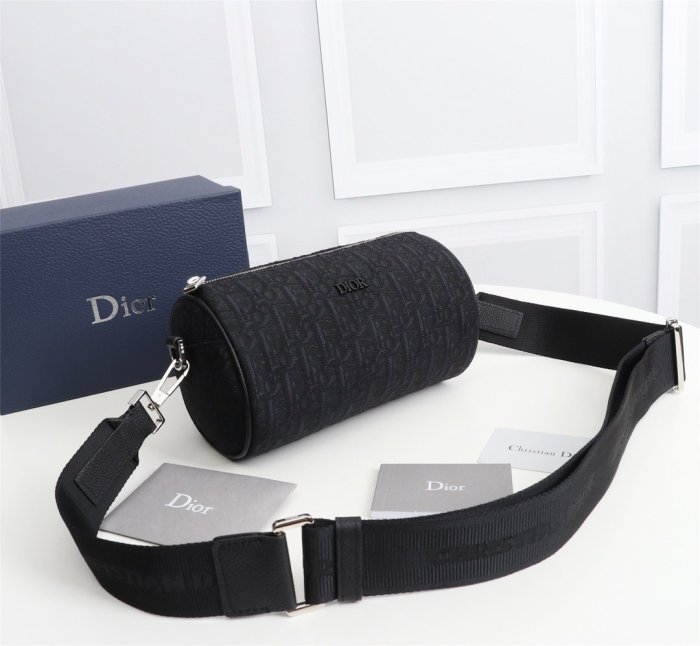 202201SS新作 Dior ディオール メンズ ショルダーバックスーパーコピー