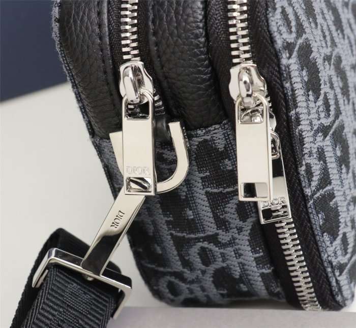 202201SS新作 Dior ディオール メンズ ショルダーバックスーパーコピー