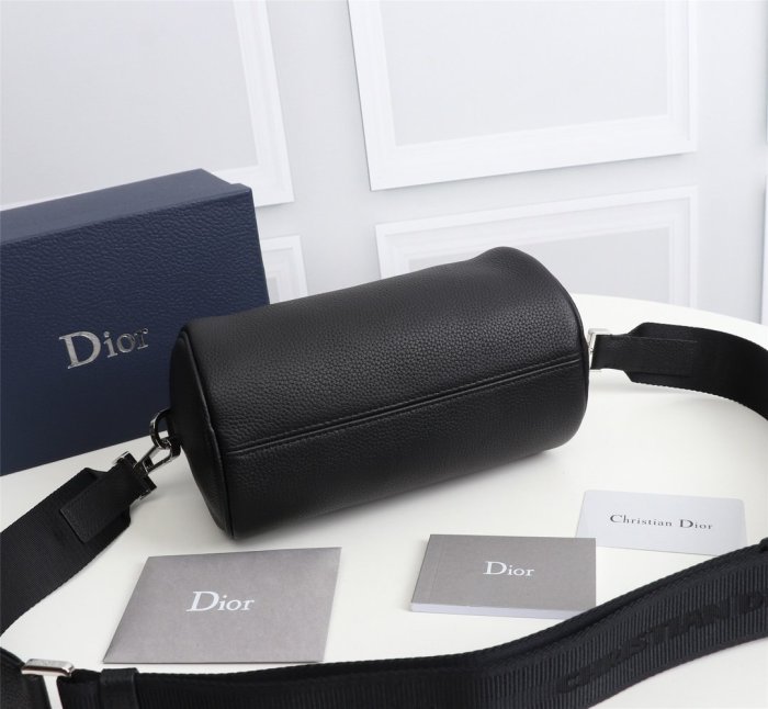 202201SS新作 Dior ディオール メンズ ショルダーバックスーパーコピー