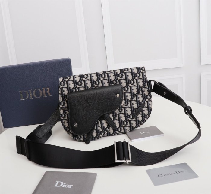 202201SS新作 Dior ディオール メンズ ショルダーバックスーパーコピー