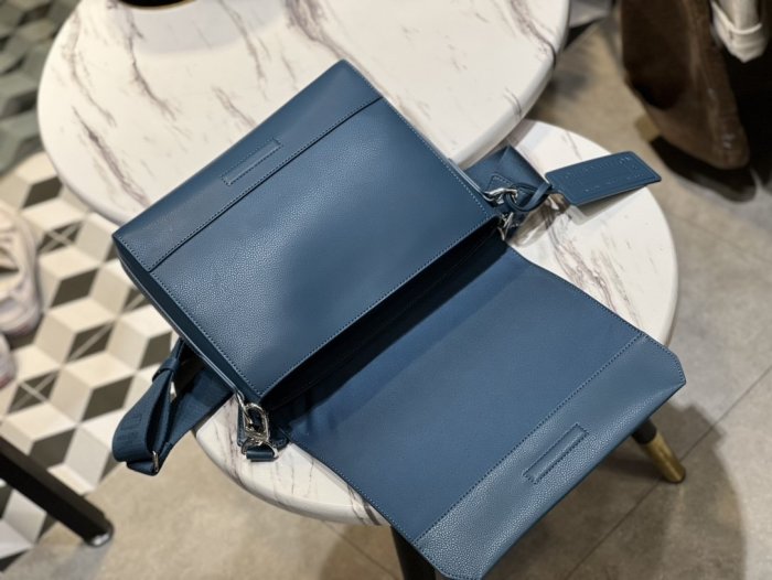 202202SS新作 Louis Vuitton ルイヴィトンメンズ ショルダーバッグスーパーコピー