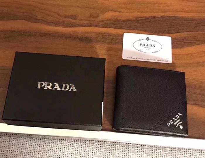 202202SSプラダ PRADA新作通販 短財布スーパーコピー