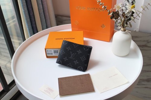 202202SSルイヴィトン LOUIS VUITTON 新作通販 短財布スーパーコピー