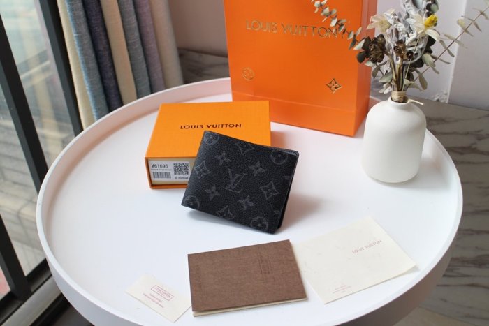 202202SSルイヴィトン LOUIS VUITTON 新作通販 短財布スーパーコピー