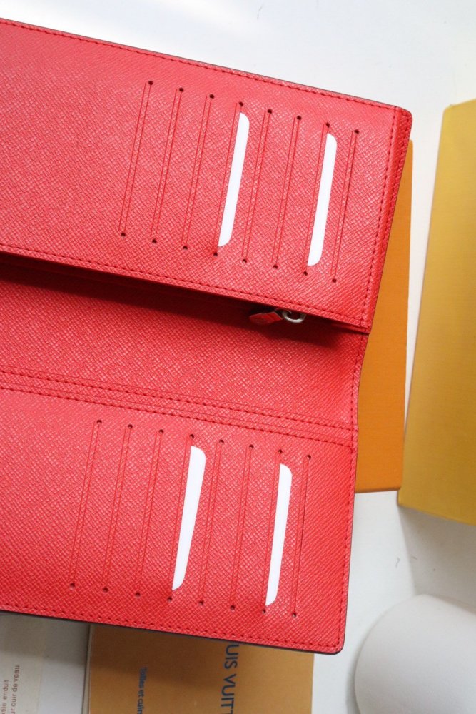202202SSルイヴィトン LOUIS VUITTON 新作通販 長財布スーパーコピー
