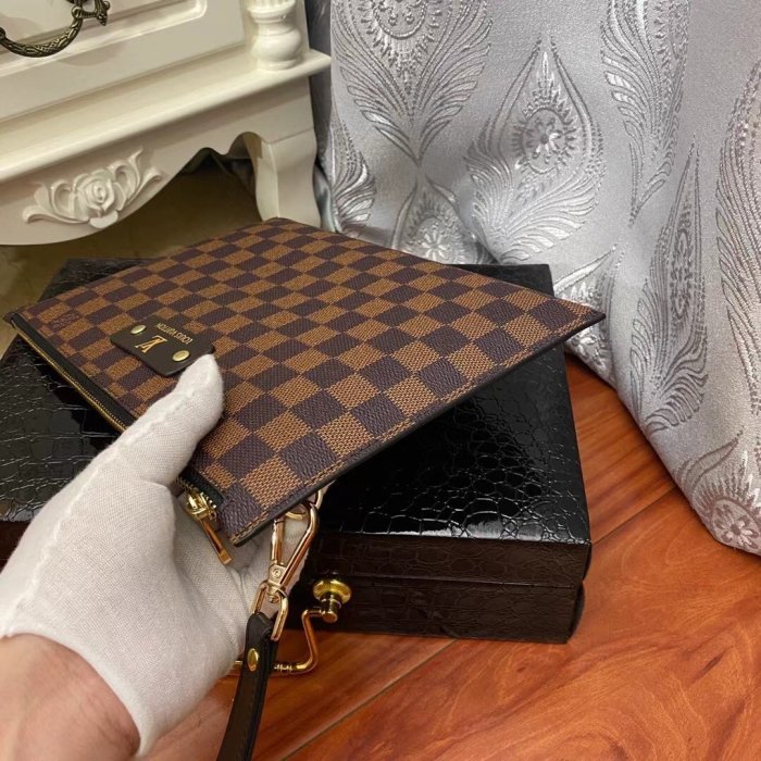 202202SS新作 Louis Vuitton ルイヴィトンメンズ ハンドバックスーパーコピー