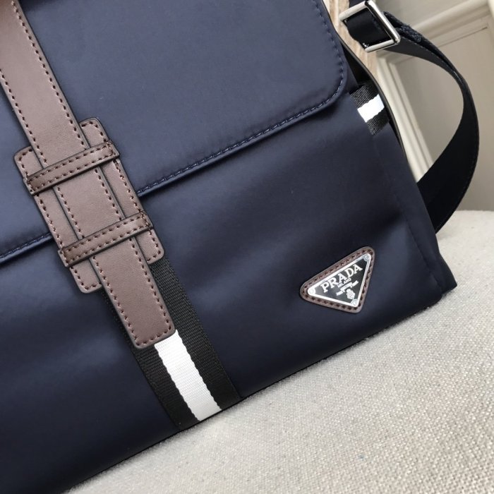 202202SS新作 Prada プラダ メンズ ショルダーバックスーパーコピー