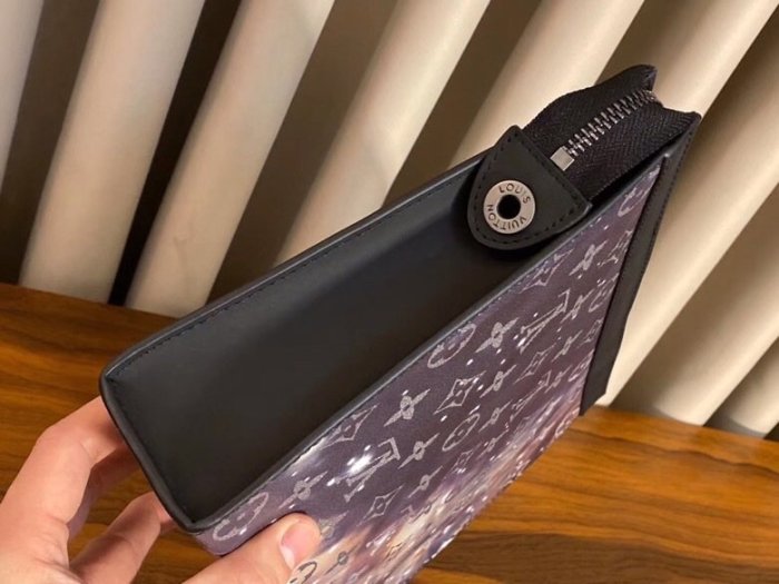 202202SS新作 Louis Vuitton ルイヴィトンメンズ ハンドバックスーパーコピー