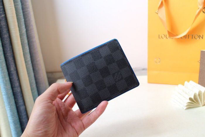 202202SSルイヴィトン LOUIS VUITTON 新作通販 短財布スーパーコピー