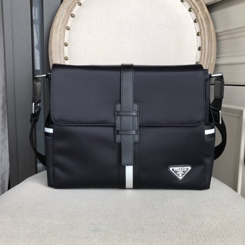 202202SS新作 Prada プラダ メンズ ショルダーバックスーパーコピー