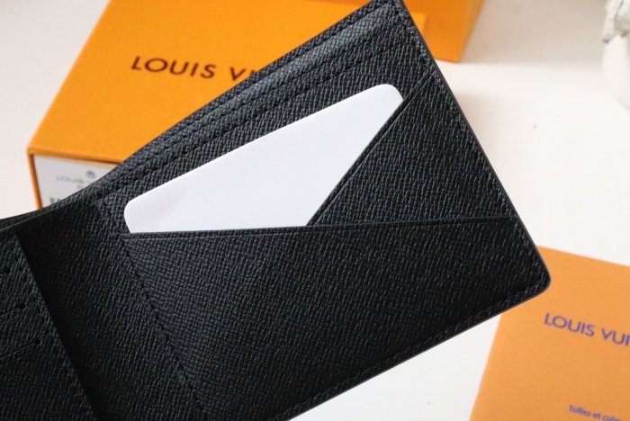 202202SSルイヴィトン LOUIS VUITTON 新作通販 短財布スーパーコピー