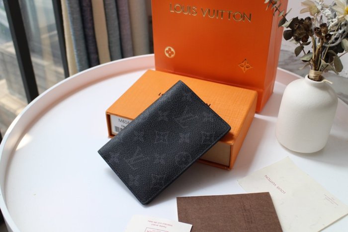 202202SSルイヴィトン LOUIS VUITTON 新作通販 短財布スーパーコピー