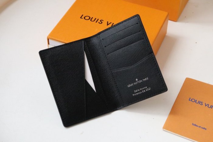 202202SSルイヴィトン LOUIS VUITTON 新作通販 短財布スーパーコピー