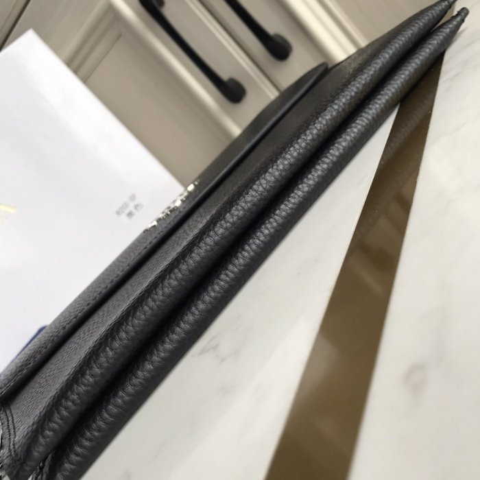 202202SS新作 Prada プラダ メンズ ハンドバックスーパーコピー