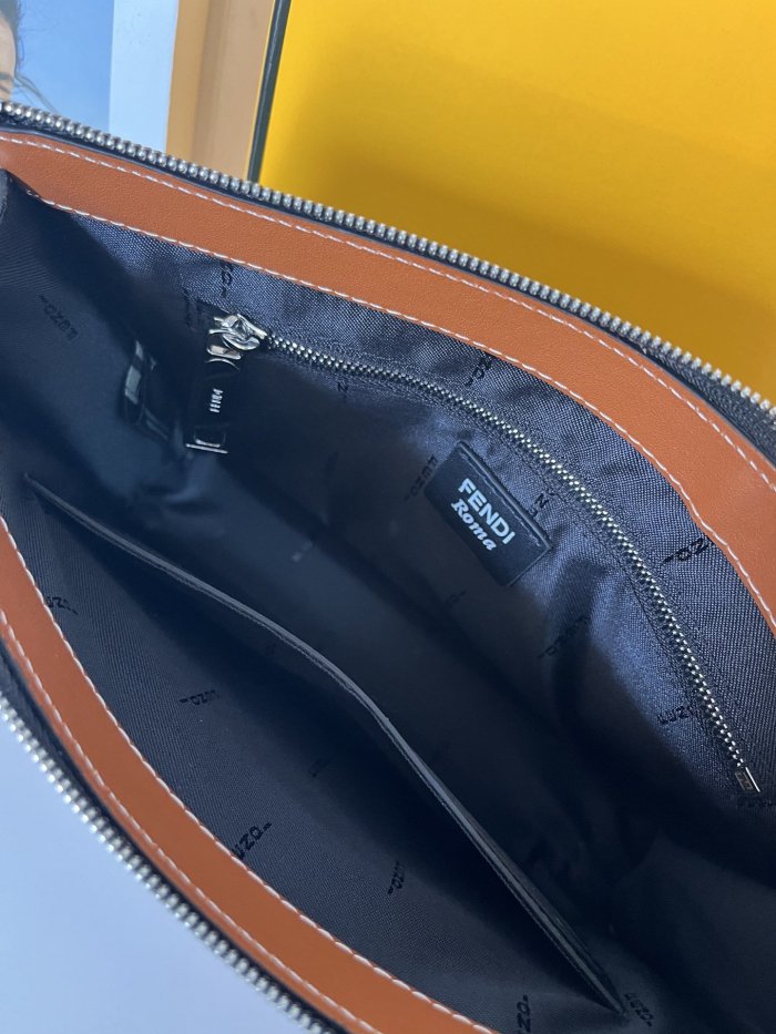 202202SS新作 FENDI フェンディ メンズ ハンドバックスーパーコピー