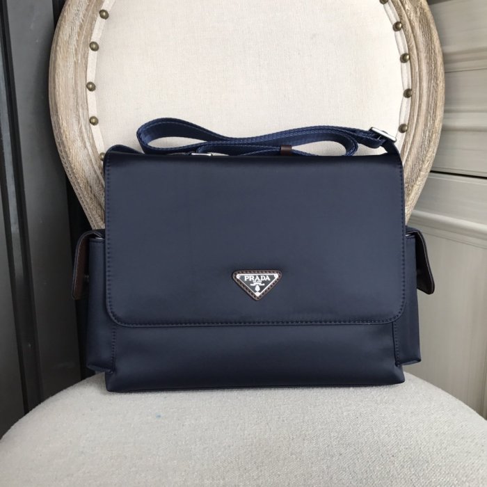 202202SS新作 Prada プラダ メンズ ショルダーバックスーパーコピー