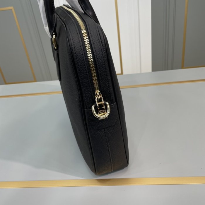 202202SS新作 Prada プラダ メンズ ハンドバックスーパーコピー