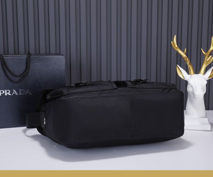 202202SS新作 Prada プラダ メンズ ショルダーバックスーパーコピー