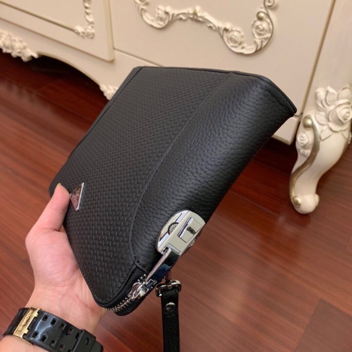 202202SS新作 Prada プラダ メンズ ハンドバックスーパーコピー