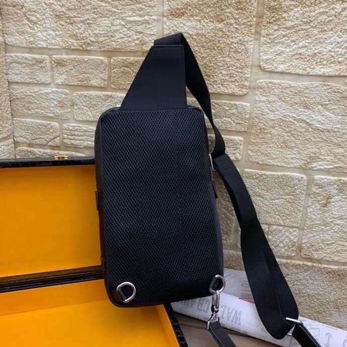 202202SS新作 FENDI フェンディ メンズ ショルダーバックスーパーコピー