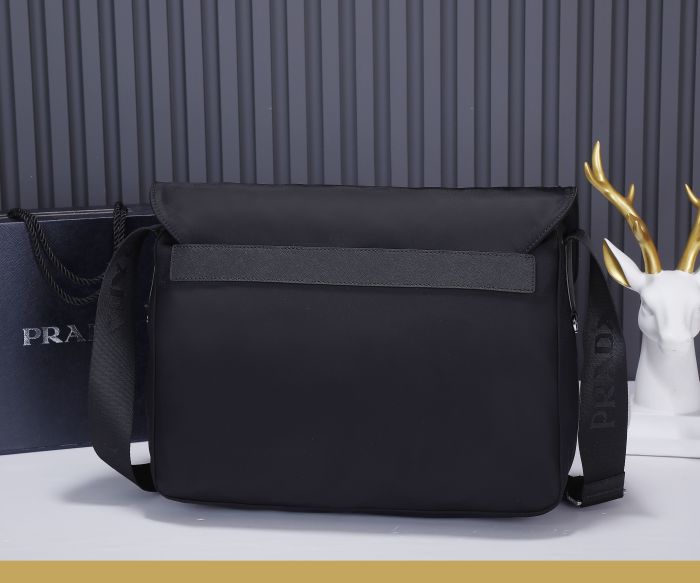 202202SS新作 Prada プラダ メンズ ショルダーバックスーパーコピー