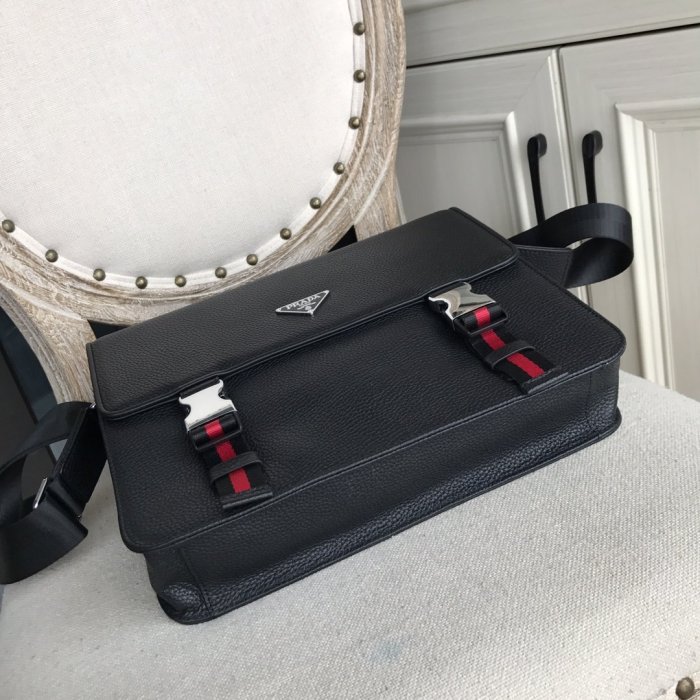 202202SS新作 Prada プラダ メンズ ショルダーバックスーパーコピー