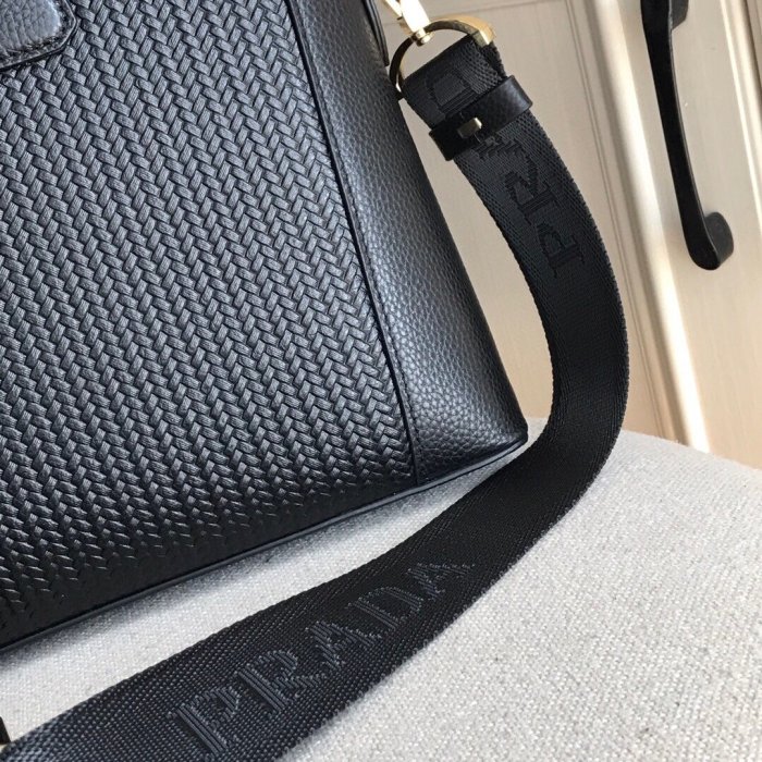 202202SS新作 Prada プラダ メンズ ハンドバックスーパーコピー
