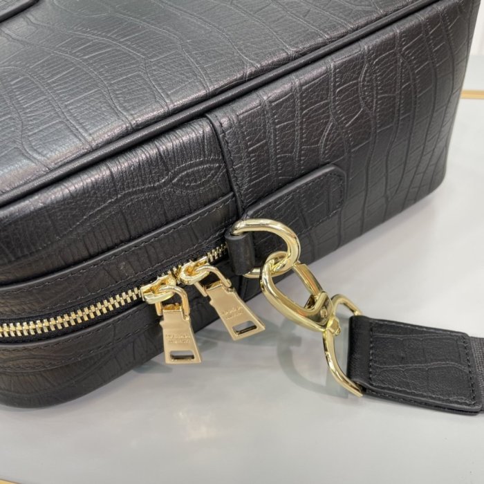 202202SS新作 Prada プラダ メンズ ハンドバックスーパーコピー