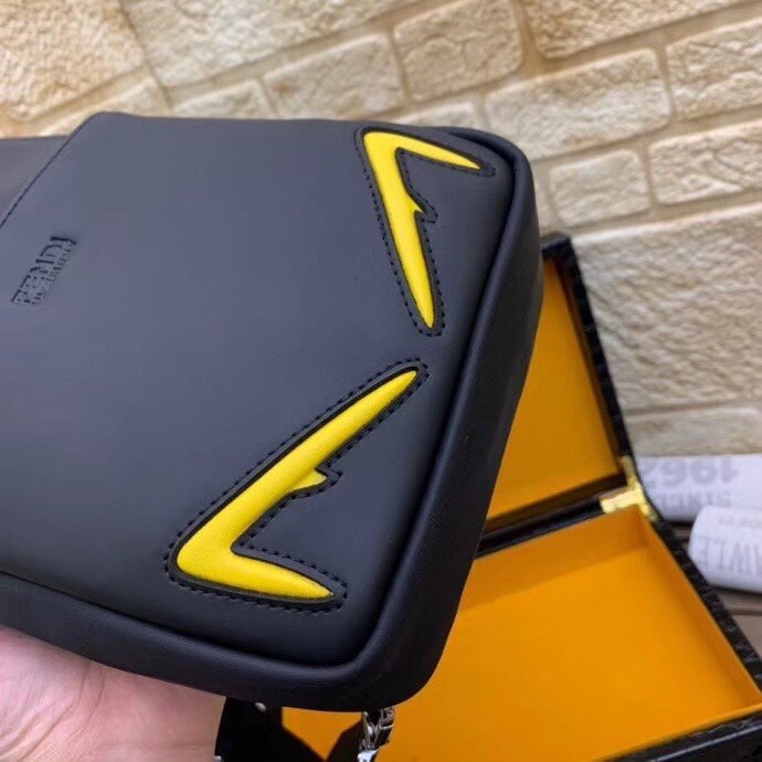202202SS新作 FENDI フェンディ メンズ ショルダーバックスーパーコピー