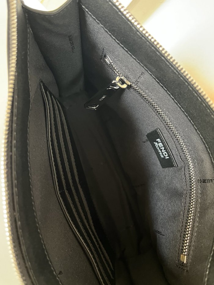 202202SS新作 FENDI フェンディ メンズ ハンドバックスーパーコピー