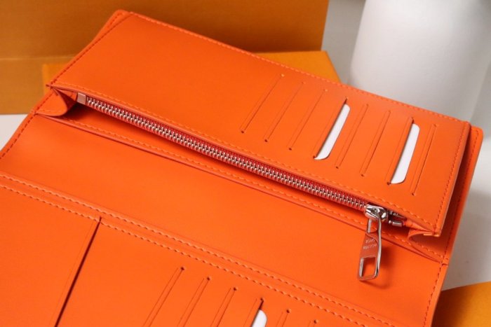 202202SSルイヴィトン LOUIS VUITTON 新作通販 長財布スーパーコピー