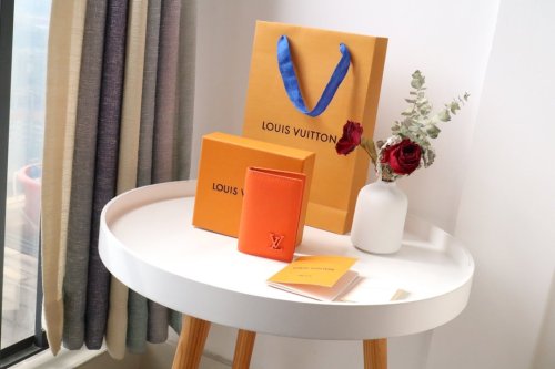 202202SSルイヴィトン LOUIS VUITTON 新作通販 短財布スーパーコピー