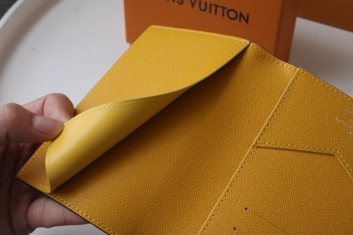 202202SSルイヴィトン LOUIS VUITTON 新作通販 短財布スーパーコピー