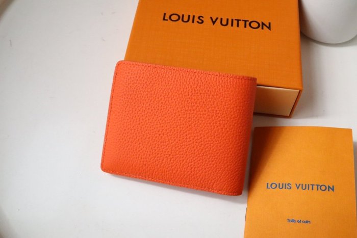 202202SSルイヴィトン LOUIS VUITTON 新作通販 短財布スーパーコピー