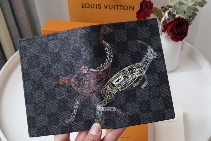 202202SSルイヴィトン LOUIS VUITTON 新作通販 短財布スーパーコピー