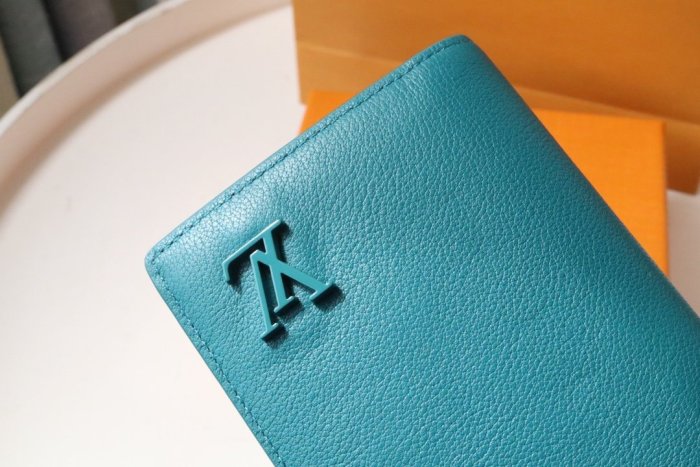 202202SSルイヴィトン LOUIS VUITTON 新作通販 長財布スーパーコピー