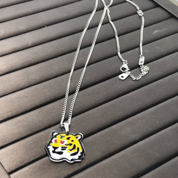 202202SSルイヴィトン ネックレス スーパーコピー2色