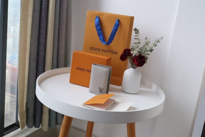 202202SSルイヴィトン LOUIS VUITTON 新作通販 短財布スーパーコピー