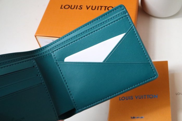 202202SSルイヴィトン LOUIS VUITTON 新作通販 短財布スーパーコピー