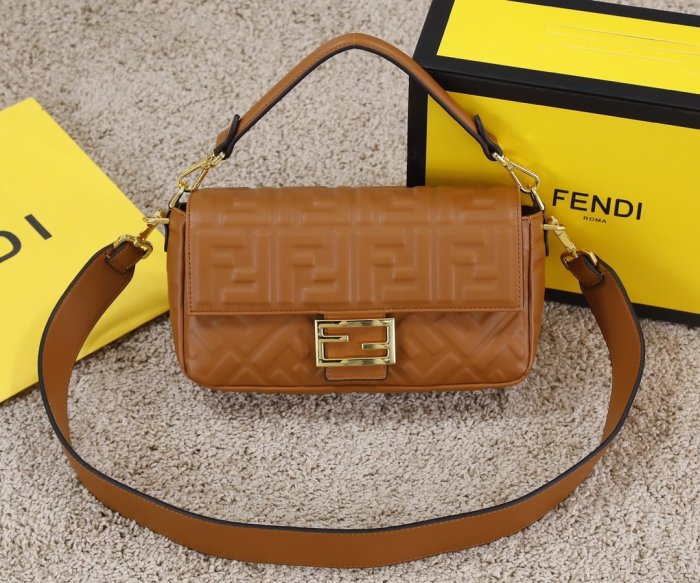 202202SS新作 FENDI フェンディ レディース ショルダーバックスーパーコピー