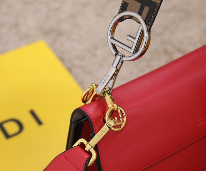202202SS新作 FENDI フェンディ レディース ショルダーバックスーパーコピー