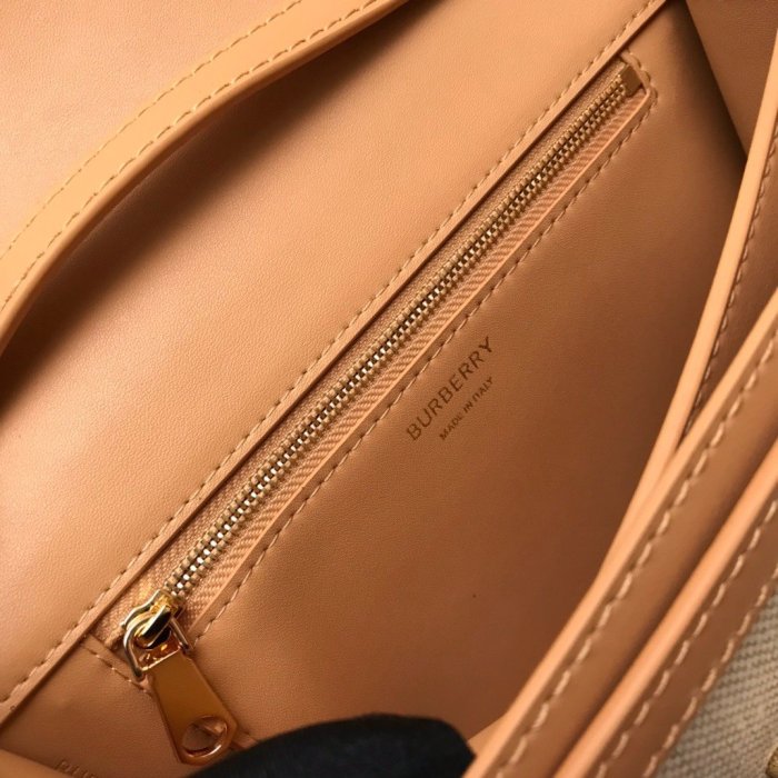 202202SS新作Burberryバーバリー レディース ショルダーバック スーパーコピー