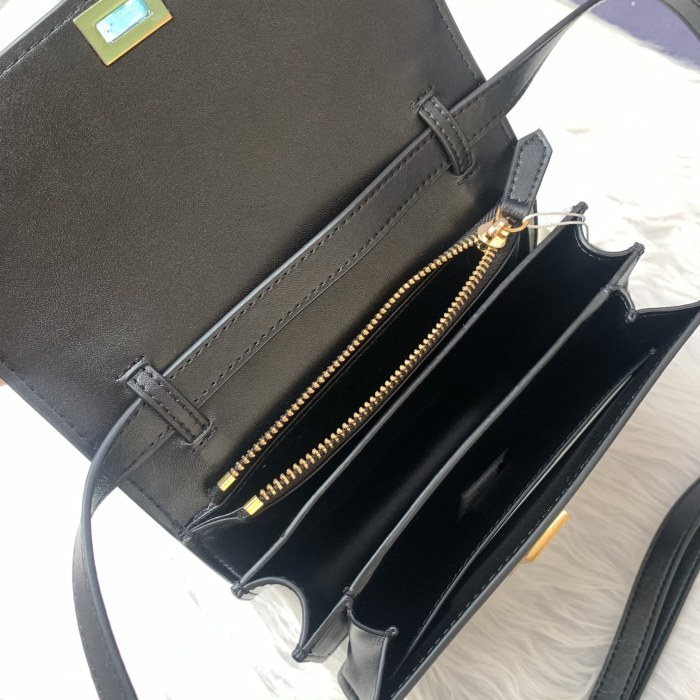 202202SS新作 Celine セリーヌ レディース ショルダーバックスーパーコピー